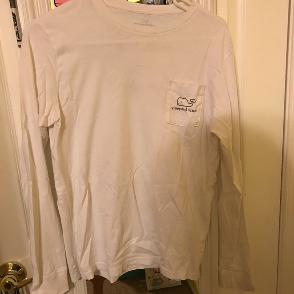 Vineyard Vines Other - Vineyard vines shirt